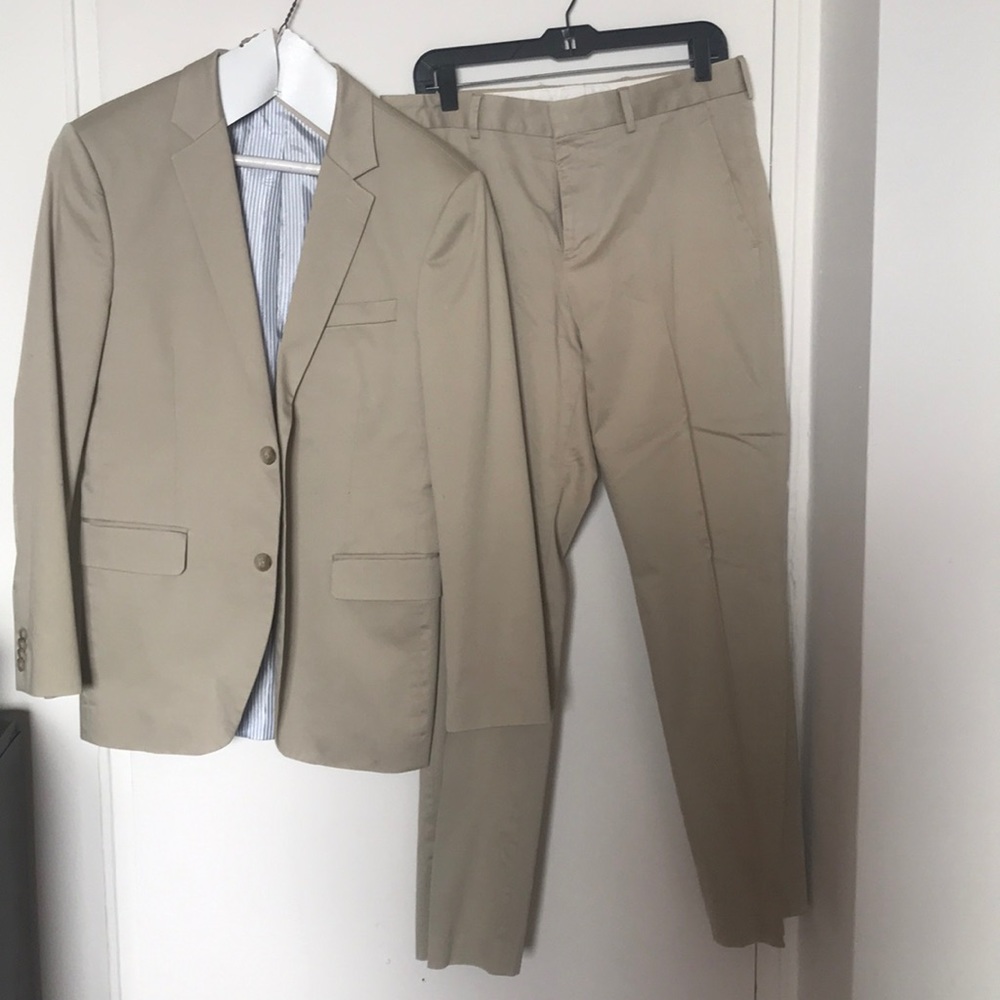 EXPRESS PRODUCER suit